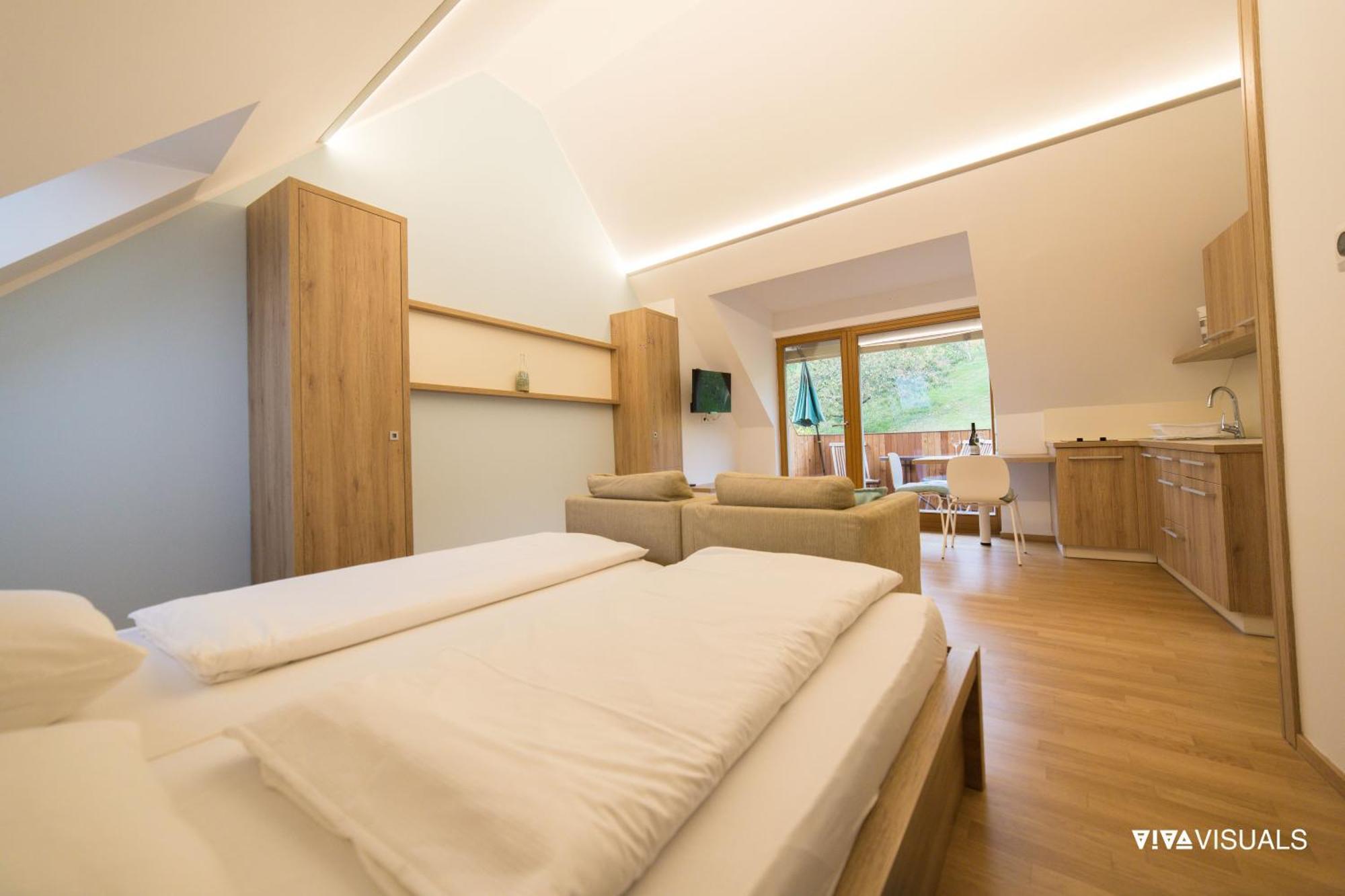 Vino Valdhuber Apartments Svecina Ngoại thất bức ảnh